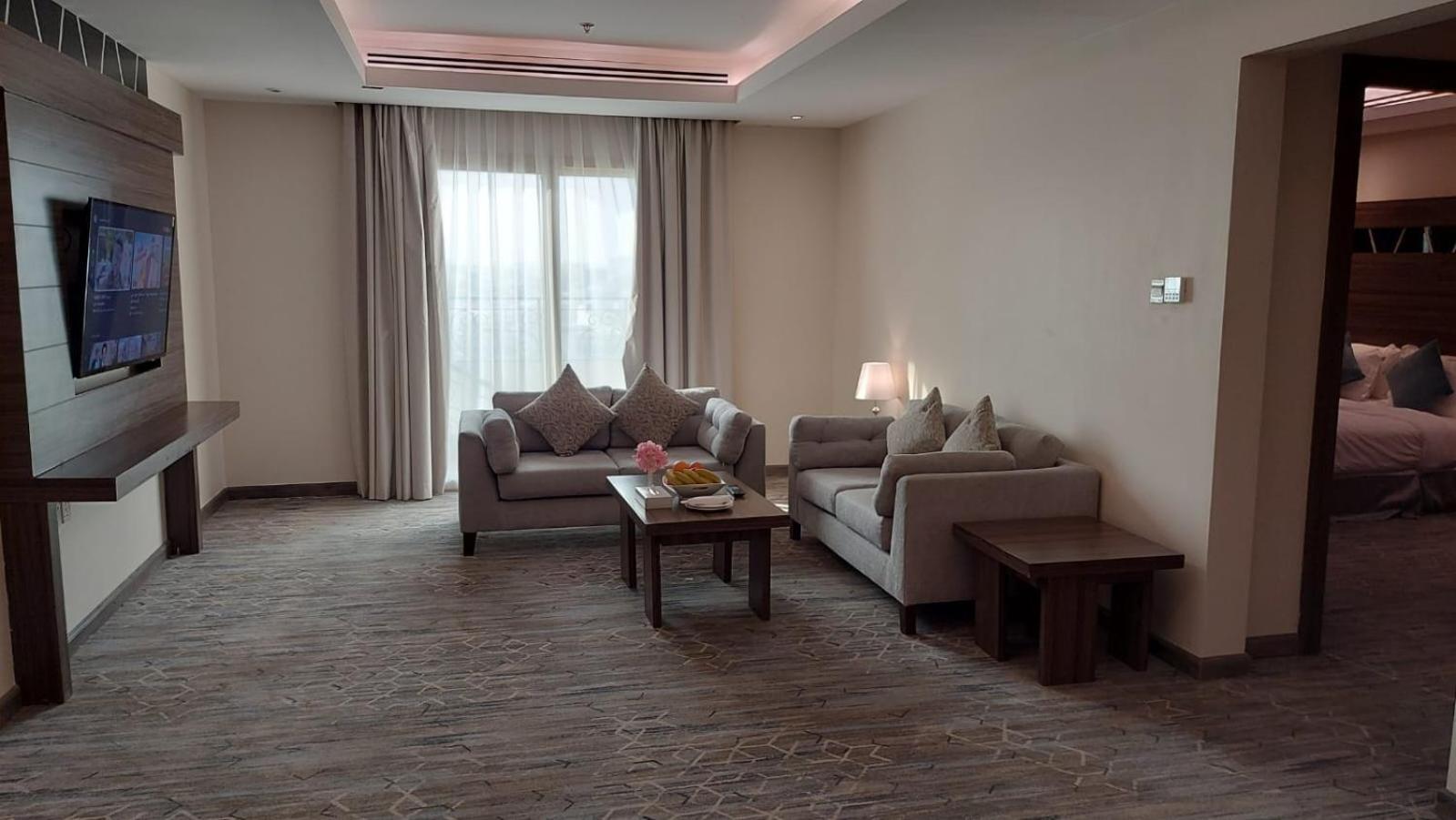 Continent Sumou Hotel Al Khobar Exterior photo
