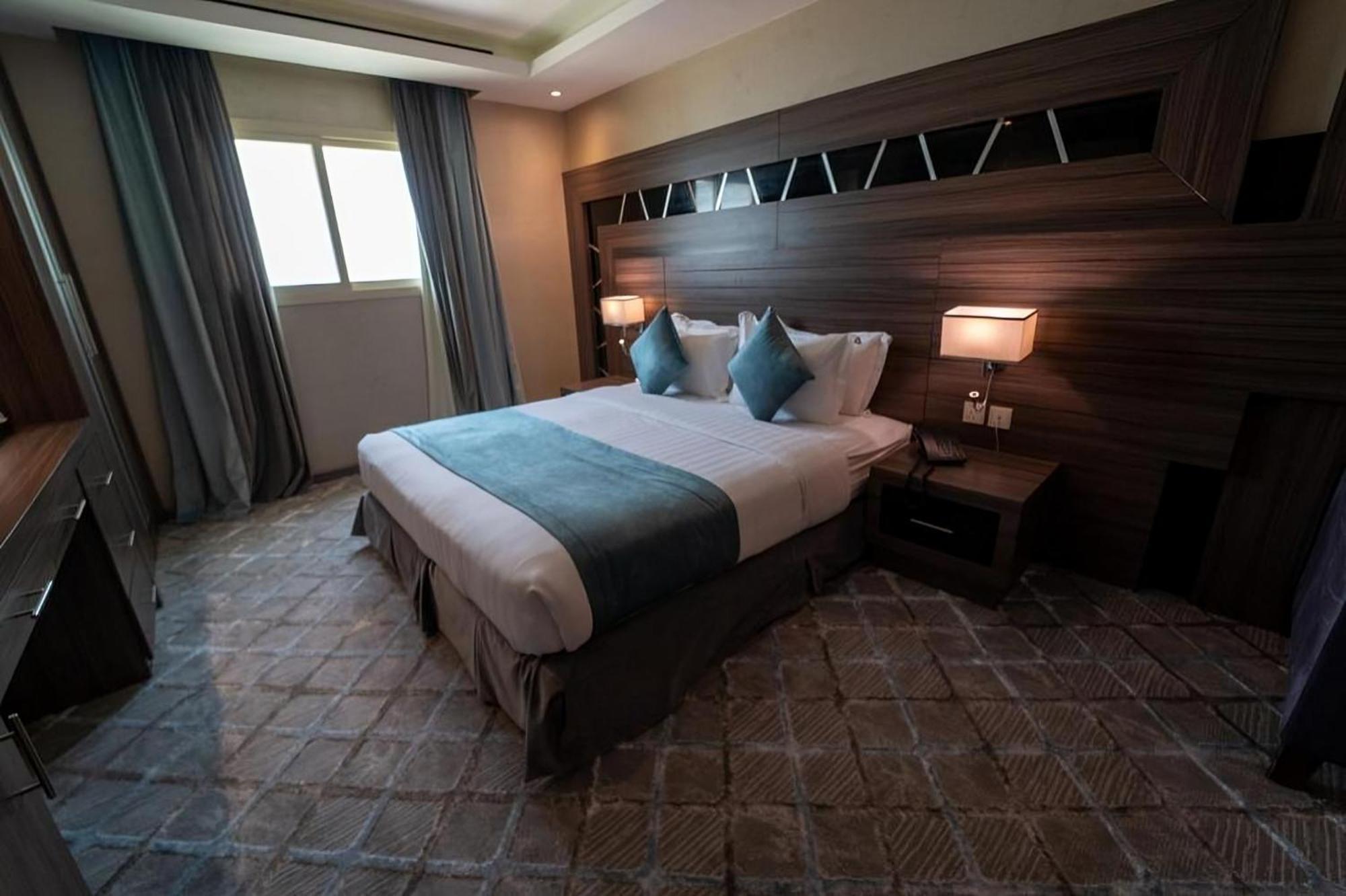Continent Sumou Hotel Al Khobar Exterior photo