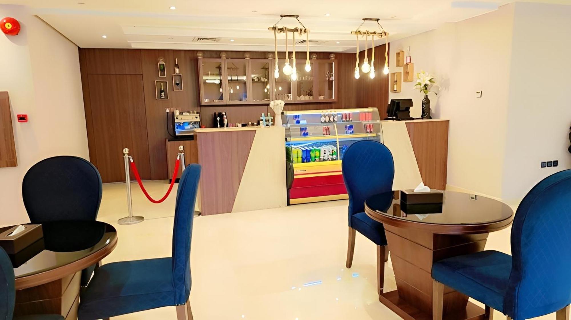 Continent Sumou Hotel Al Khobar Exterior photo