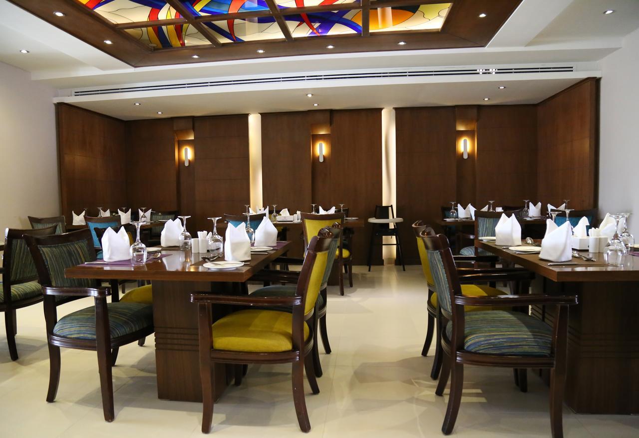 Continent Sumou Hotel Al Khobar Exterior photo